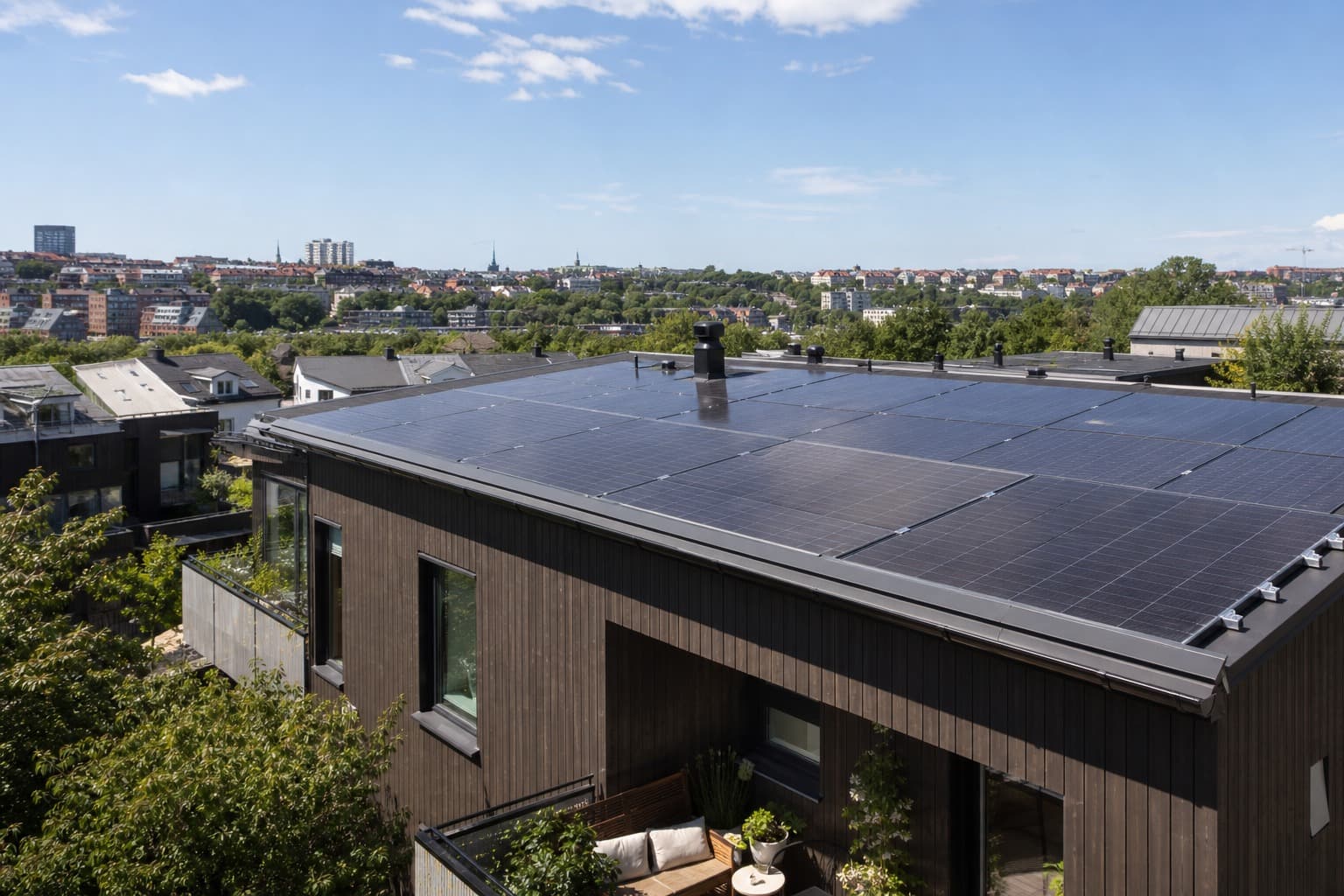 Solceller på villatak i storstadsområde – Malmö
